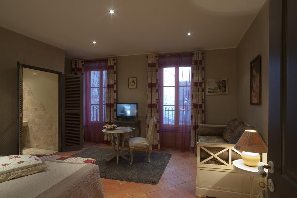 Bed & Breakfast Demeure Du Pareur Villeneuve-Minervois Eksteriør bilde